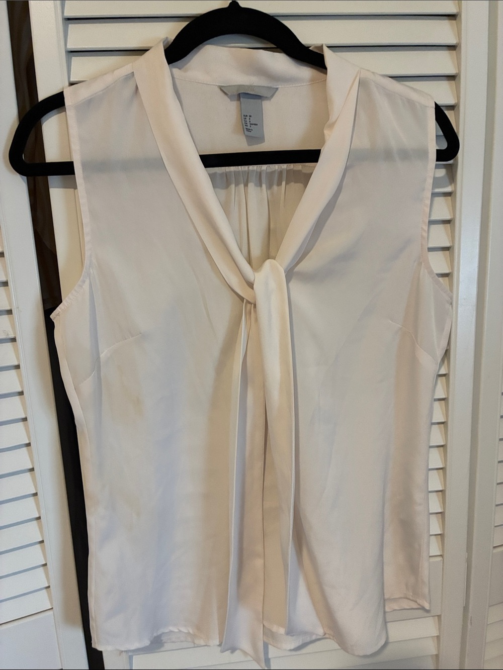 H&M Cream Sleeveless Tie-Neck Camisole